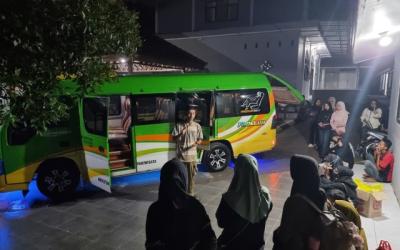 PEMBERANGKATAN SISWA BEKERJA DI PT. SMJ BREBES